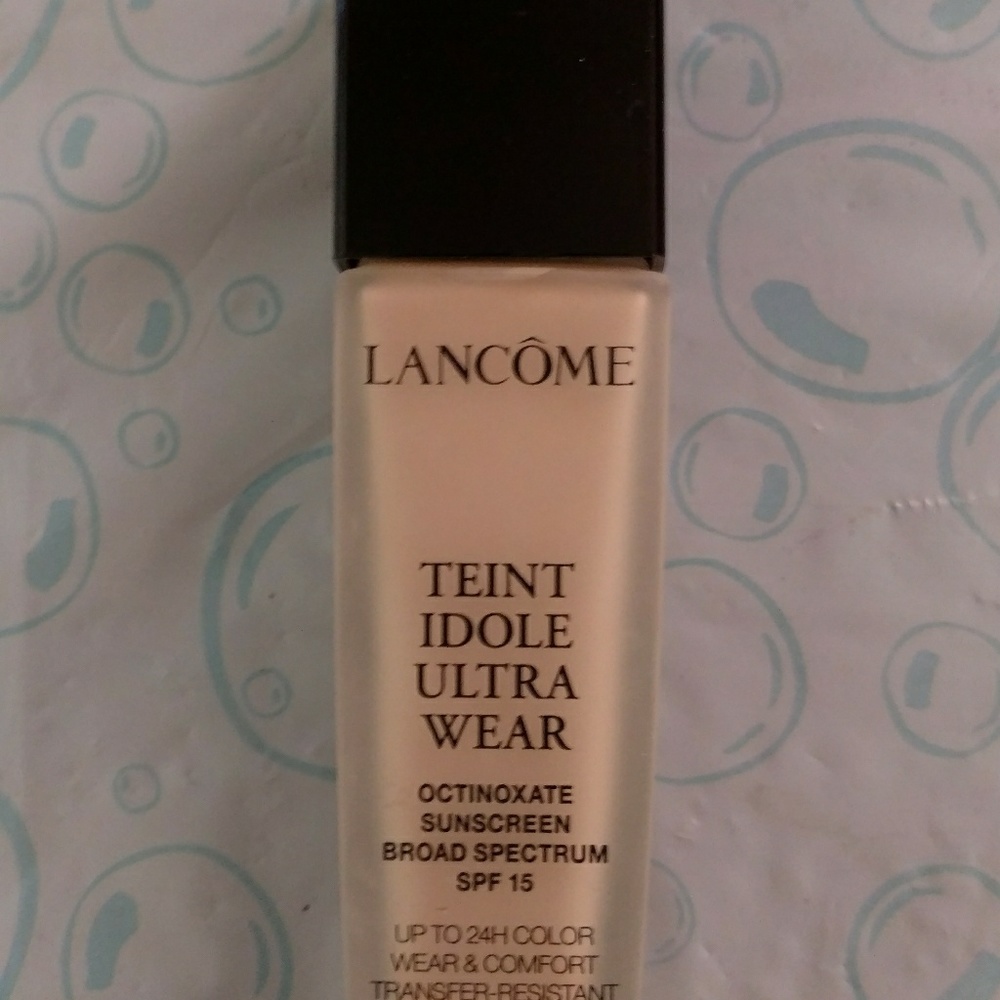 Lancome teint idole ultra wear foundation